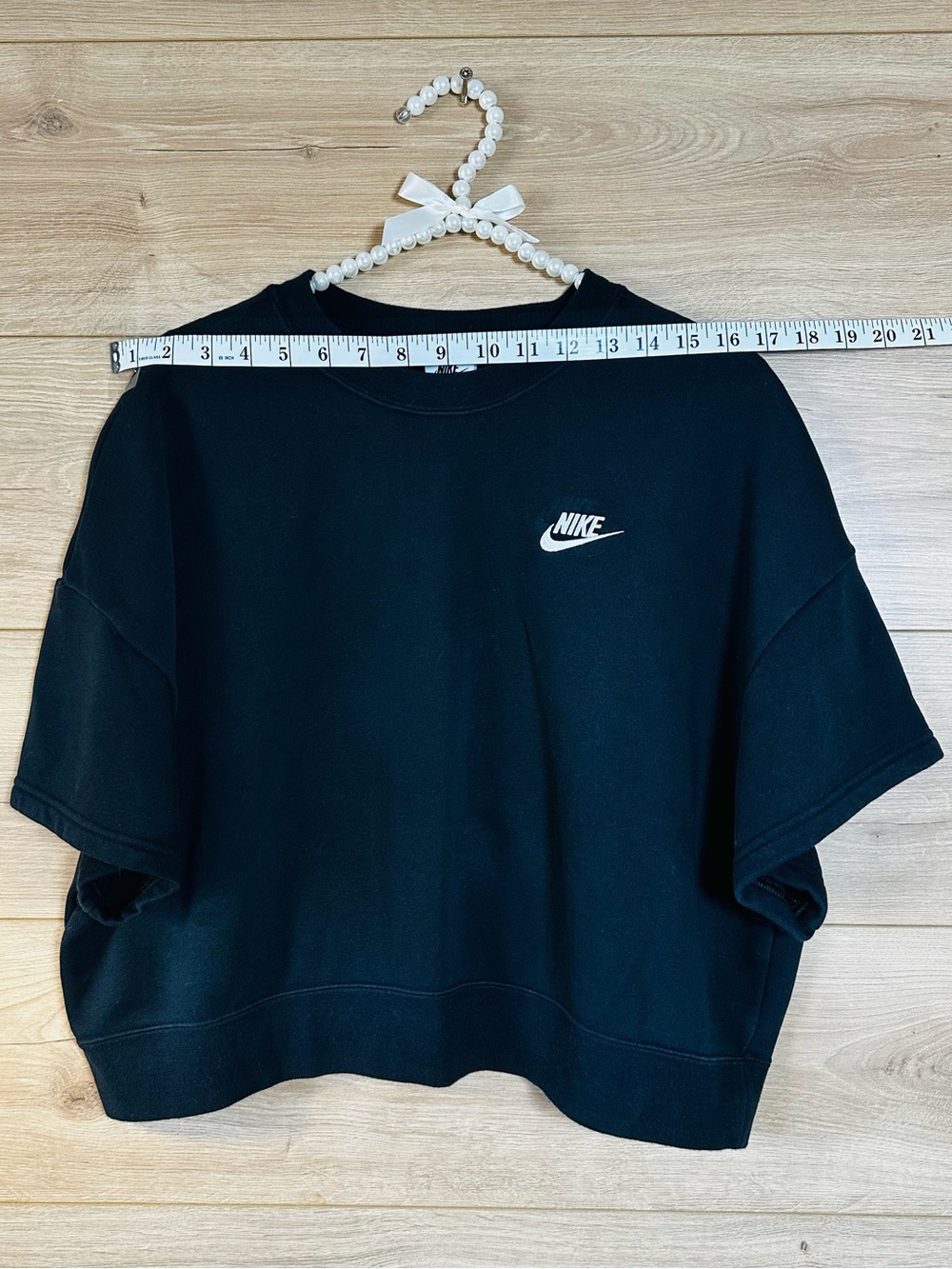 Nike Black Cropped Short-Sleeve Sweatshirt with White Swoosh - Picture 6 of 9